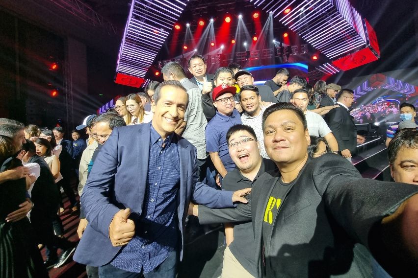 Media People with President Hoyos