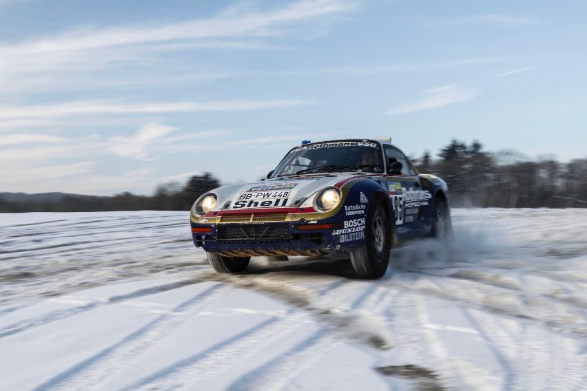 Porsche restores original 959 Paris-Dakar rally car