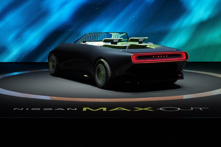 Nissan Max-Out EV concept