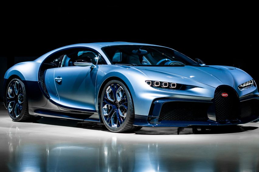 Bugatti Chiron Profile