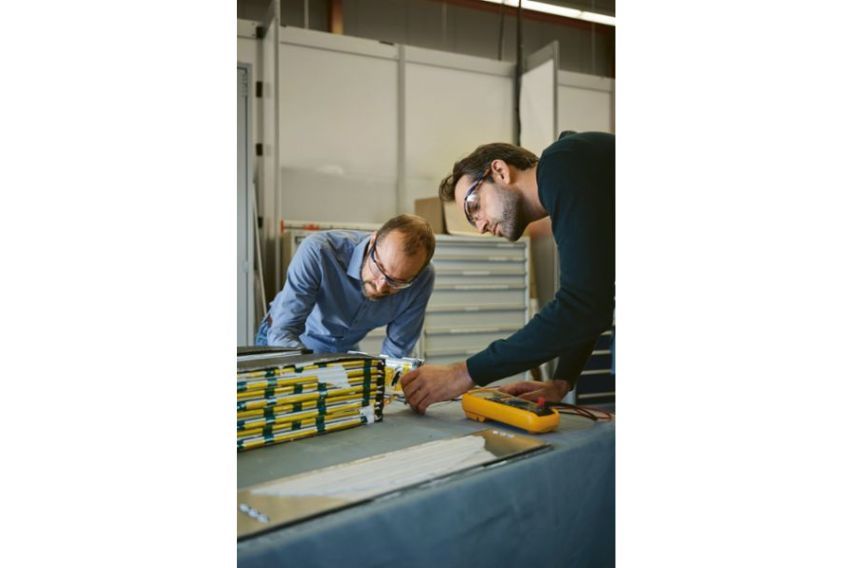 Porsche testing procedure for EV batteries