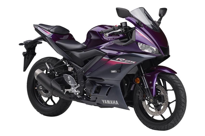 Yamaha YZF-R25 updated for model year 2023