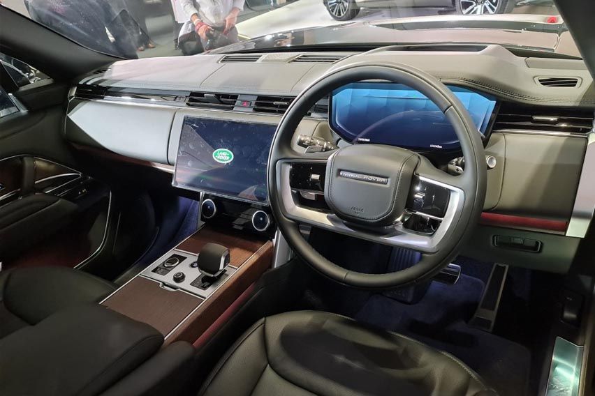 5th-gen Range Rover features