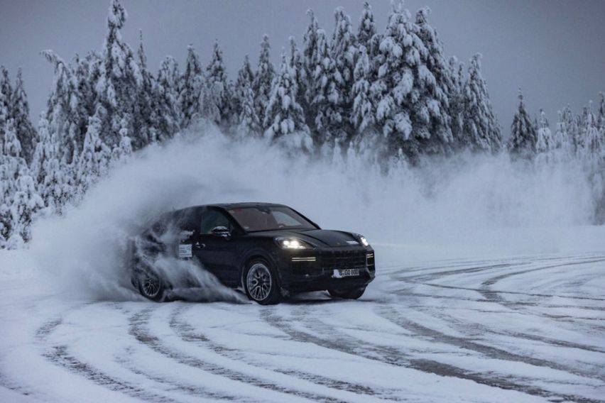 New Porsche Cayenne undergoes extensive testing