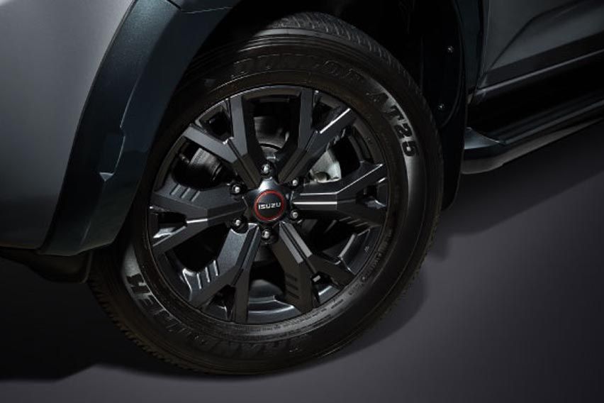 2023 Isuzu D-Max wheels