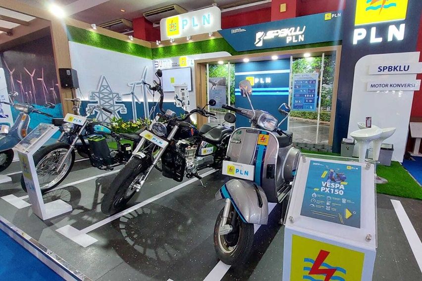 Motor listrik PLN di IIMS 2023
