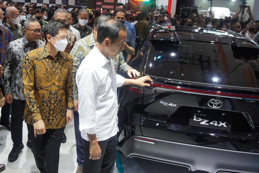 Jokowi di IIMS 2023