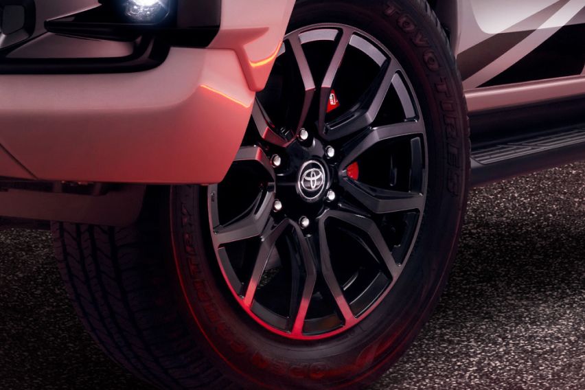 2023 Toyota Hilux GR Sport