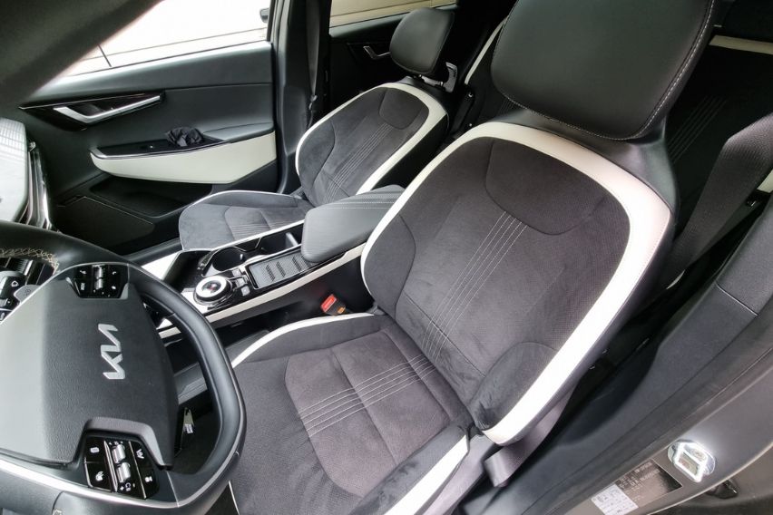 2023 Kia EV6 GT-Line Front Seats