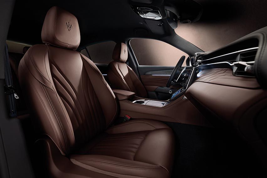 Maserati Grecale GT cabin