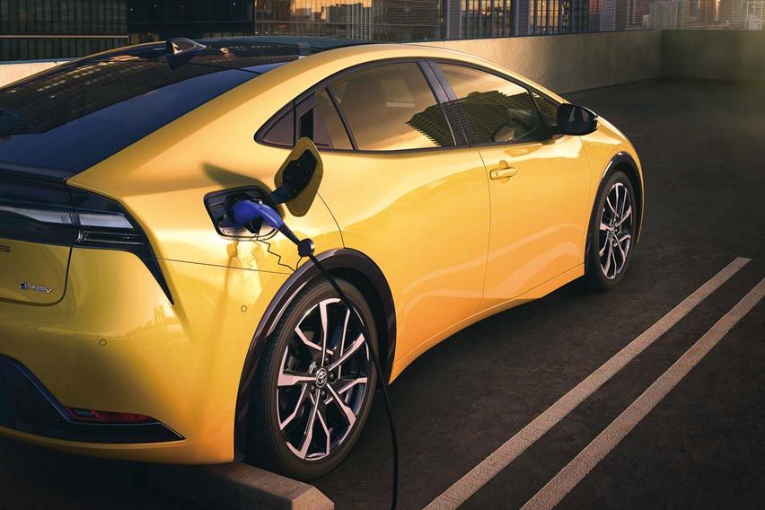 new Toyota Prius PHEV variant