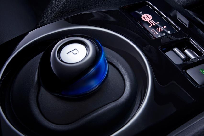 2023 Nissan Leaf specs