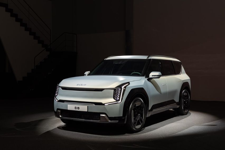 Kia reveals exterior and interior design of EV9
