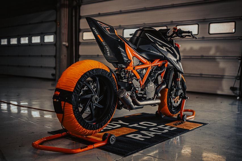 limited-edition KTM 1290 Super Duke RR FEATURES