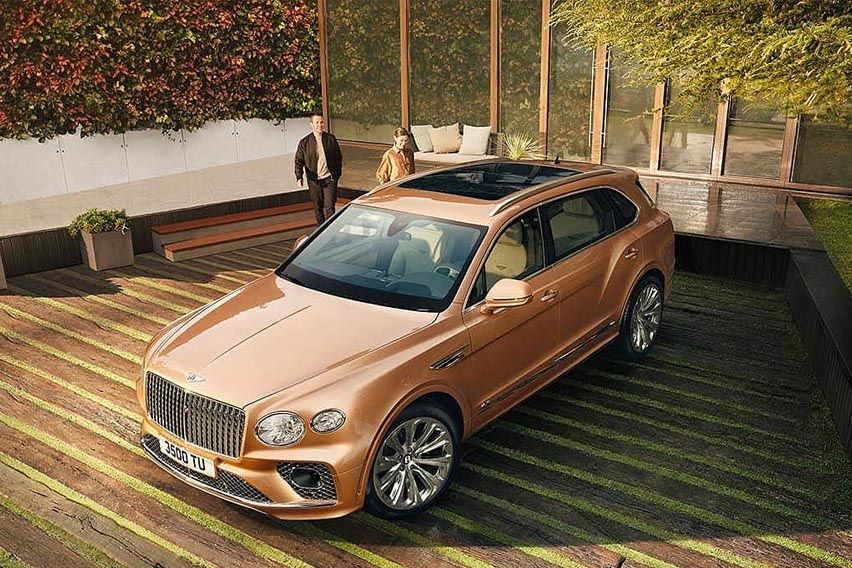 Bentley Bentayga EWB Azure 