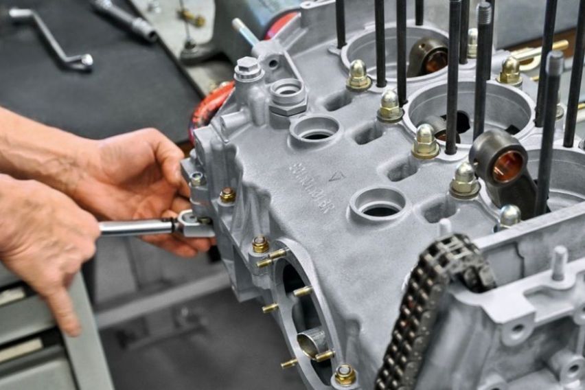 Magnesium crankcases for classic Porsche 911