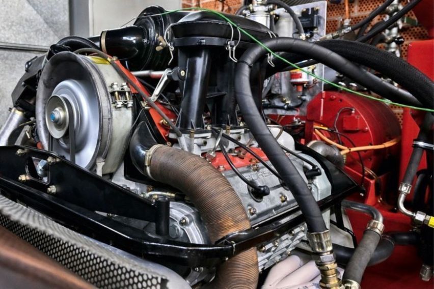 Magnesium crankcases for classic Porsche 911