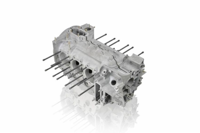 Magnesium crankcases for classic Porsche 911