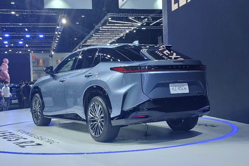 Lexus RZ 450e specs