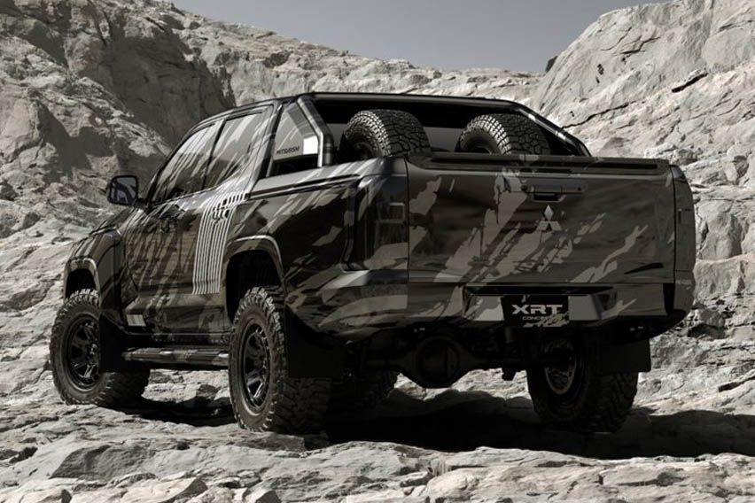  Mitsubishi XRT Concept rear