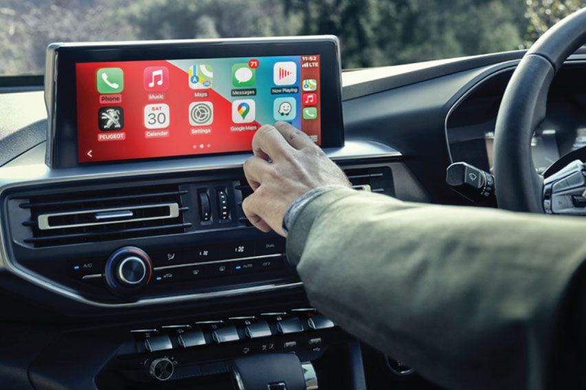 2023 Peugeot Landtrek features