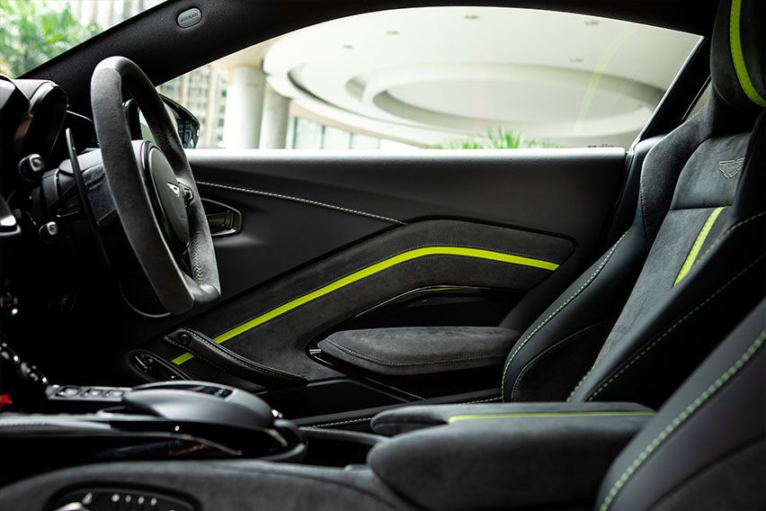 Aston Martin Vantage F1 Edition features