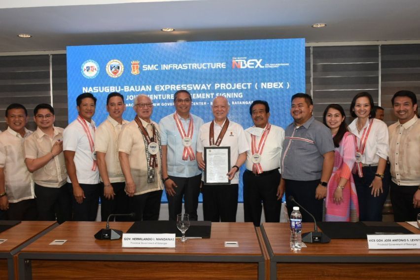 SMC signs deal with Batangas gov’t for Nasugbu-Bauan Expressway project