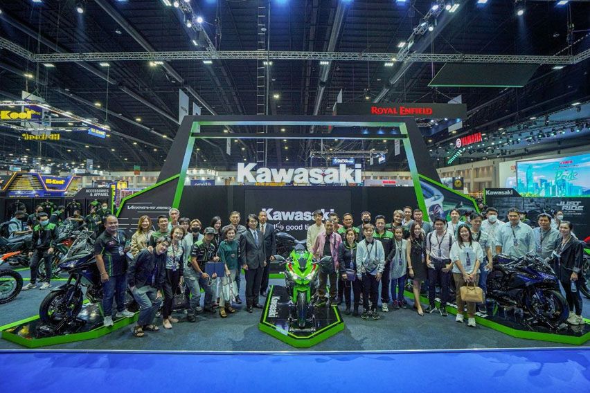 2023 Kawasaki ZX-4R in Thailand