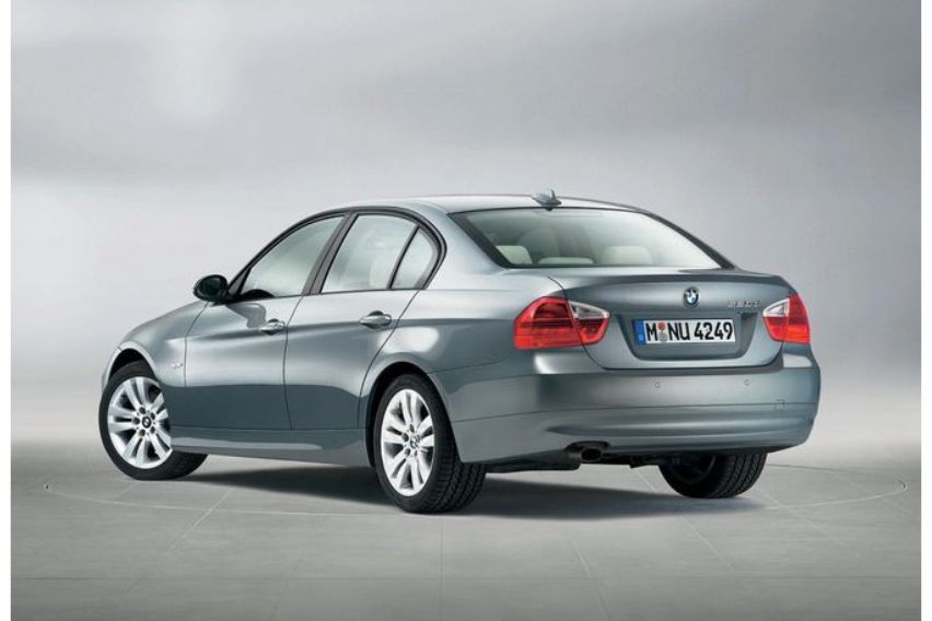 2005 BMW 3 Series