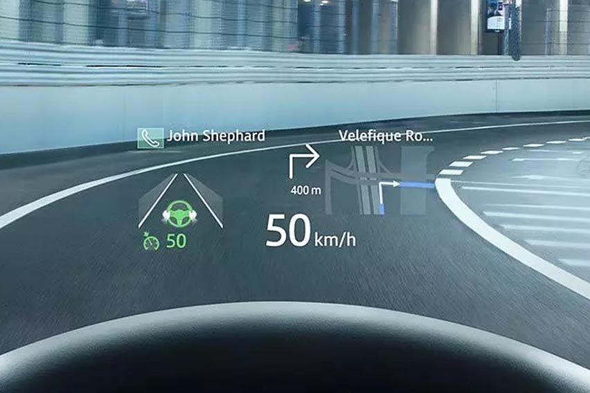 I-PACE’s head-up display 