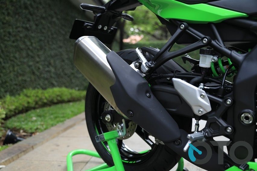 Knalpot ninja ZX-4RR