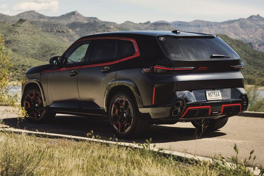 all-new BMW XM Label Red detals