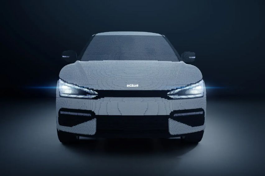 ‘Brick To The Future’ EV6 model