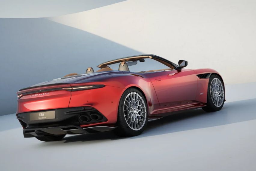 Aston Martin DBS 770 Ultimate Volante