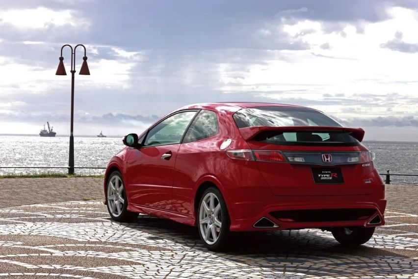 FN2 Civic Type-R rear