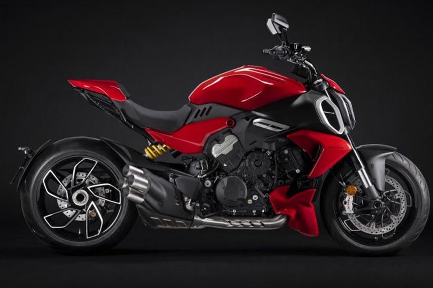 2023 Ducati Diavel V4 recall