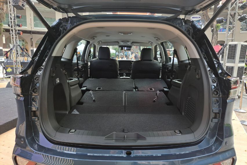 Isuzu mu-X (Photo by Hazel Nicole Carreon) (2)