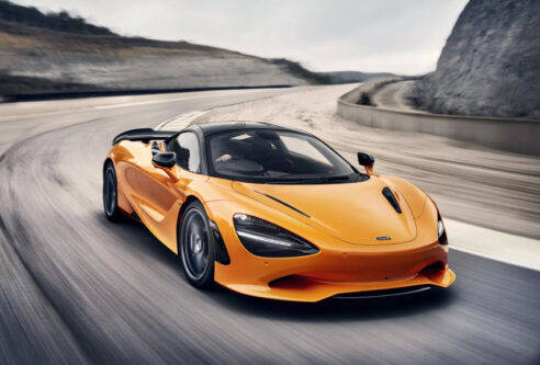 McLaren unveils its new mid-engine supercar, the 750S McLaren unveils its new mid-engine supercar, the 750S