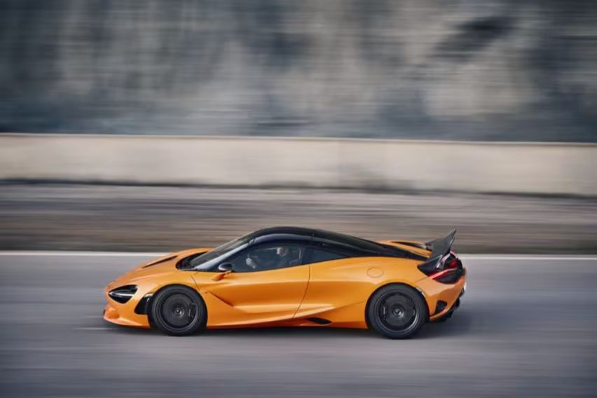 McLaren 750S