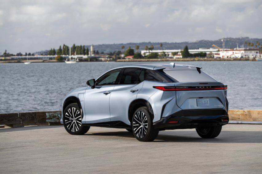 Electrified luxury: Exploring the all-electric 2023 Lexus RZ 450e