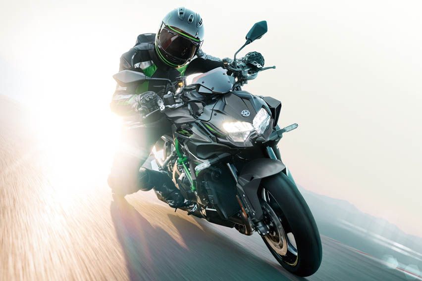 2023 Kawasaki Z H2 SE hyper naked sports bike specs