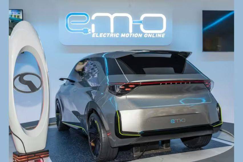 Perodua unveils EMO EV concept at the Malaysia Auto Show 2023