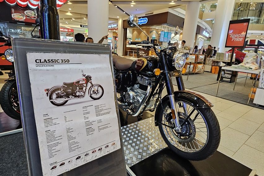 royal enfield mall exhibition