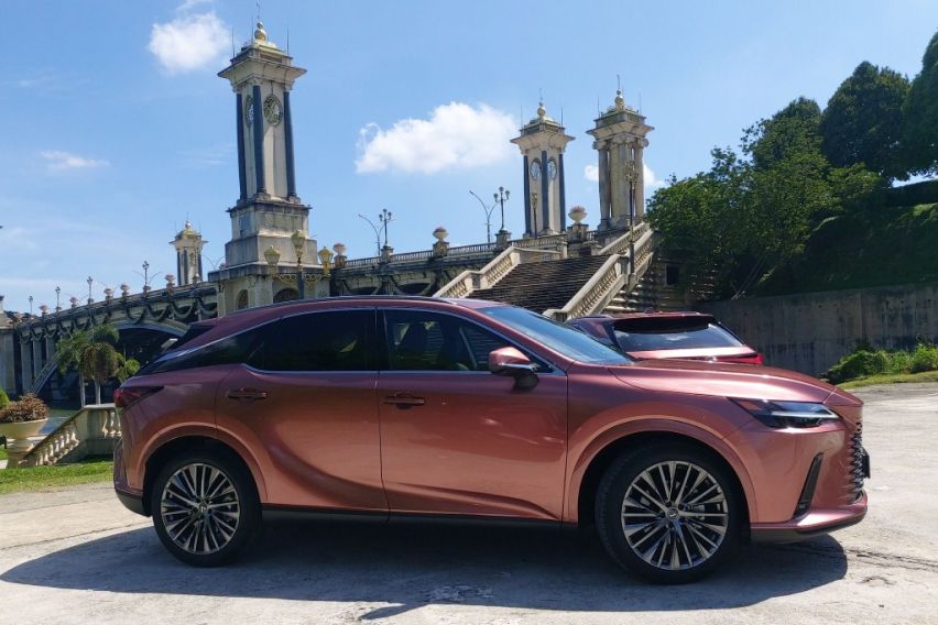 2023 Lexus RX
