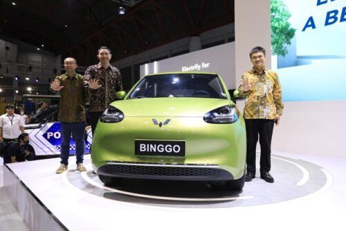 Wuling Pamer Mobil Listrik Binggo, E300 KiWi EV dan 8 Unit Spesial Air ev di PEVS 2023