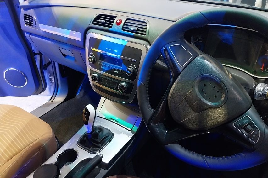 MAB P50E E-Double Cabin