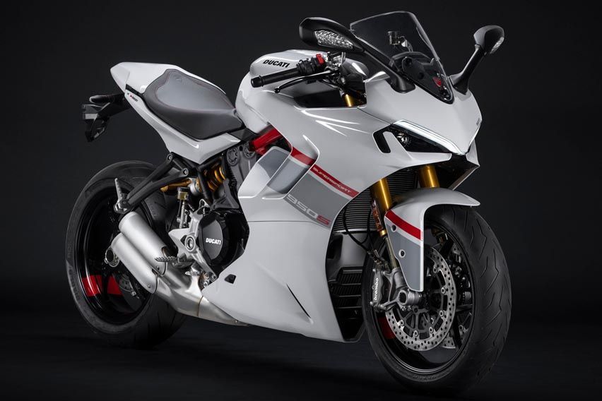 Ducati SuperSport 950 S updated for model year 2024