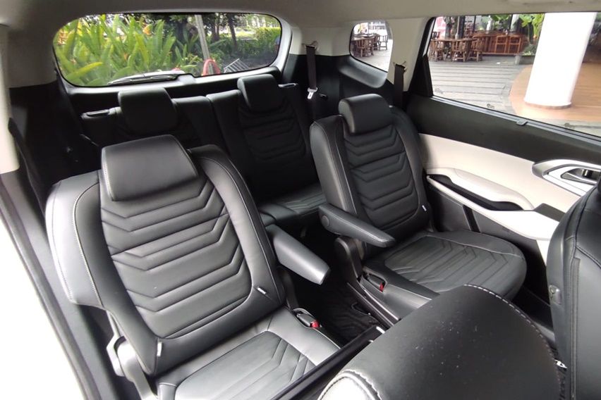 Carens 1.5L 6-Seaters