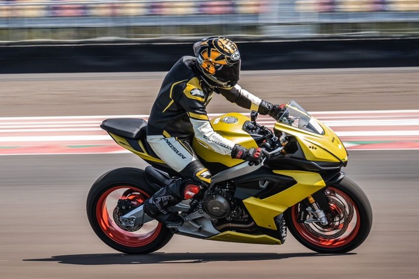 Aprilia RS 660 Mandalika fun track day