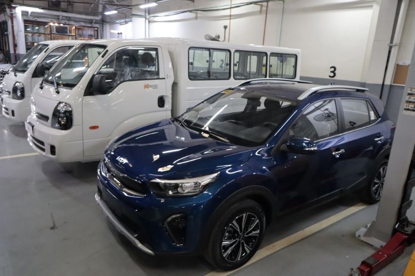 Kia Otis and Marikina Opening Stonic